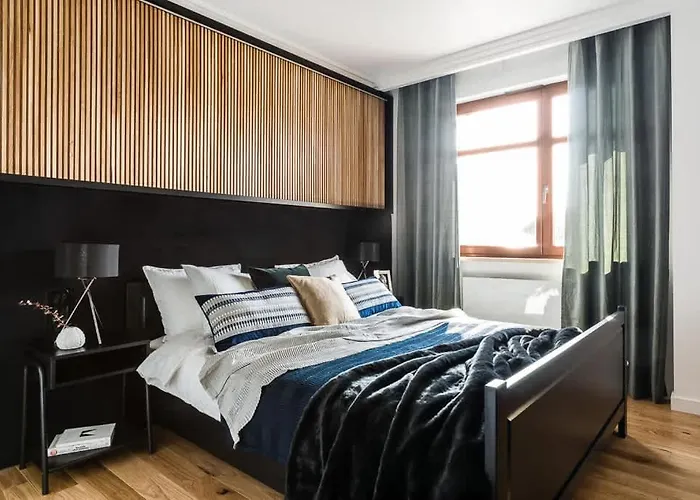 Elegancki I Stylowy W Gdansku Z Klimatyzacja, Wanna I Parkingiem By Renters