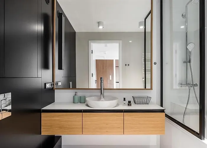 Elegancki I Stylowy W Gdansku Z Klimatyzacja, Wanna I Parkingiem By Renters * Danzica