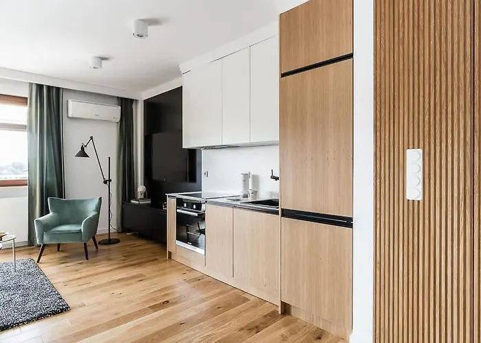 Elegancki I Stylowy W Gdansku Z Klimatyzacja, Wanna I Parkingiem By Renters